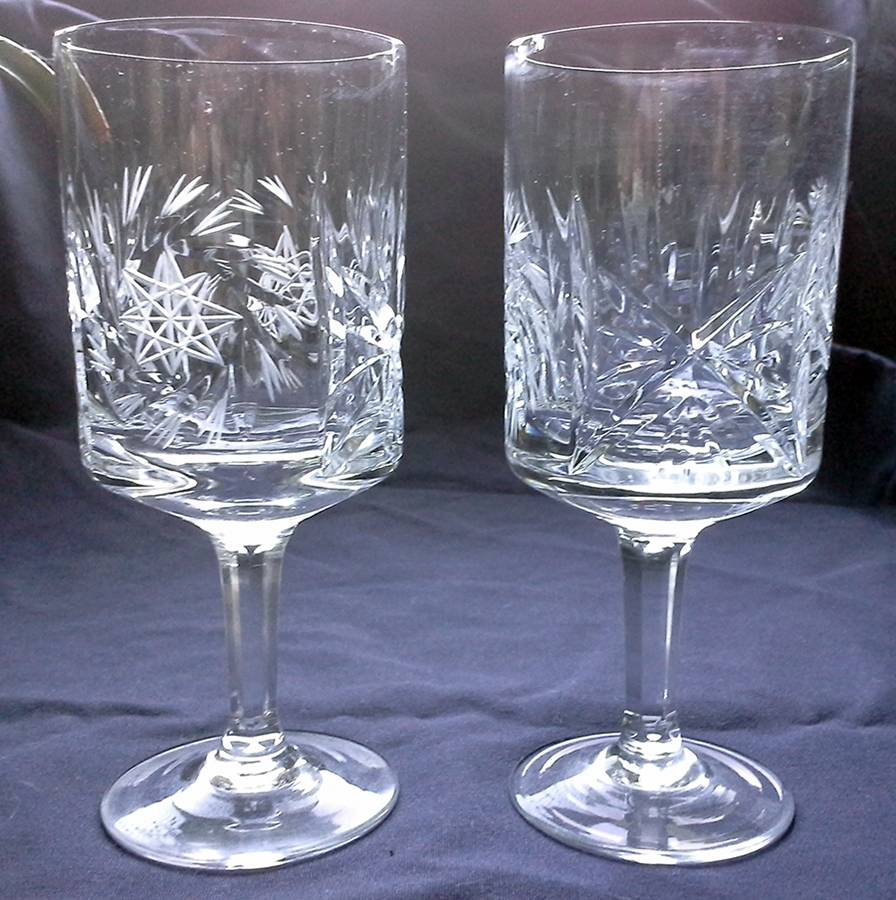 UNK13309 Wine Glass by Unknown Manufacturer-1