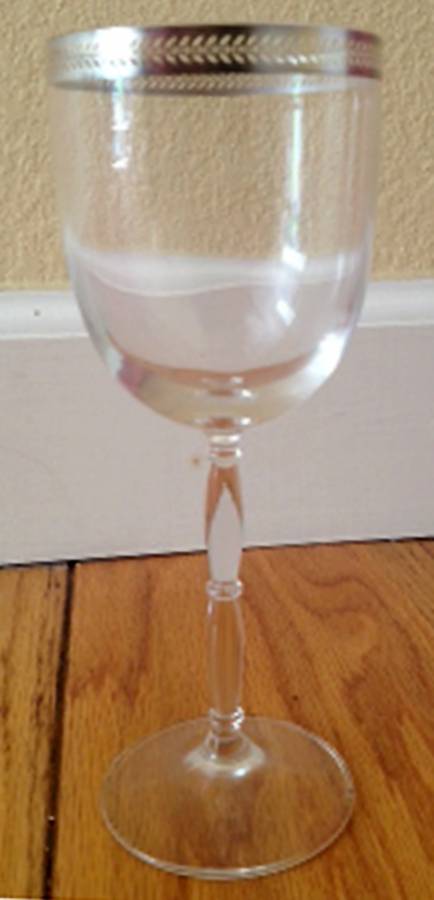 UNK13749 Water Goblet by Unknown Manufacturer-1