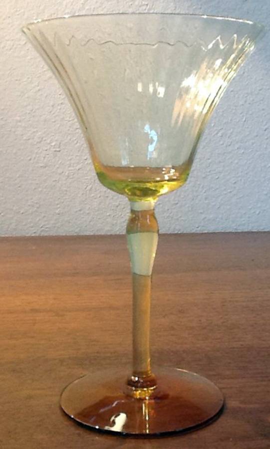 UNK14074 Wine Glass by Unknown Manufacturer-1