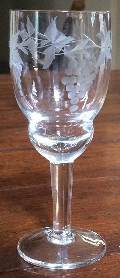 UNK14183 Wine Glass by Unknown Manufacturer-1