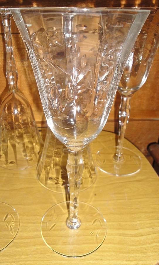 UNK14458 Water Goblet by Unknown Manufacturer-1