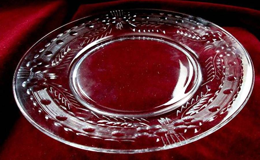 UNK14306 Luncheon Plate by Unknown Manufacturer-1