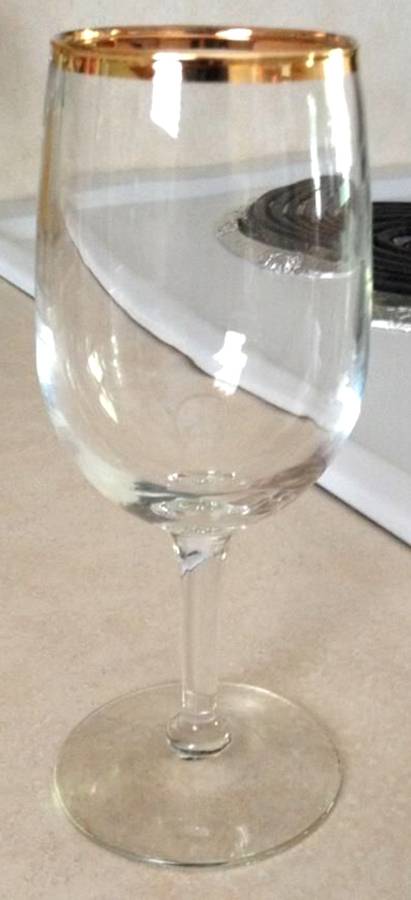 UNK14477 Wine Glass by Unknown Manufacturer-1