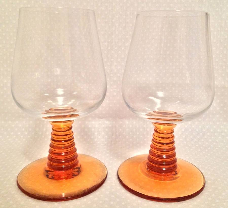UNK14557 Wine Glass by Unknown Manufacturer-1