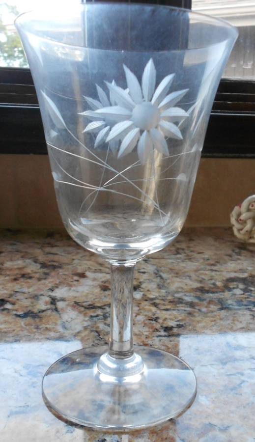 UNK14752 Water Goblet by Unknown Manufacturer-1