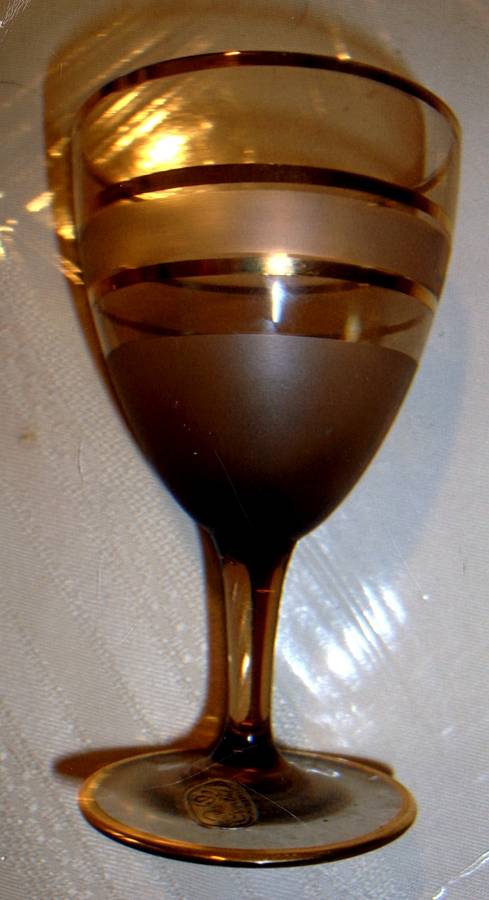 UNK13599 Wine Glass by Unknown Manufacturer-1