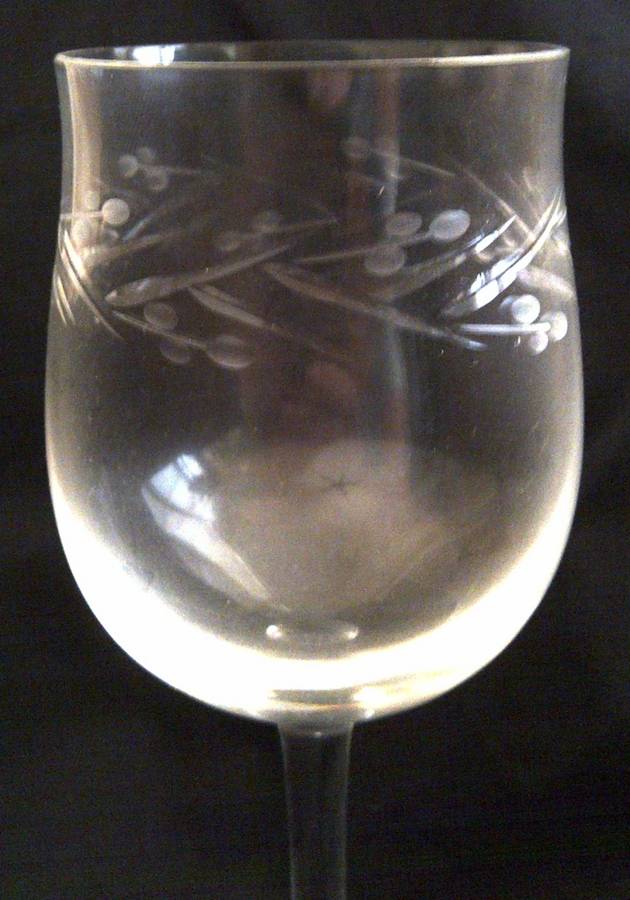 UNK14786 Wine Glass by Unknown Manufacturer-1