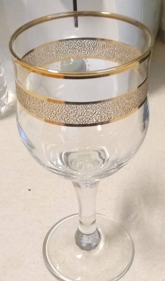 UNK14363 Water Goblet by Unknown Manufacturer-1