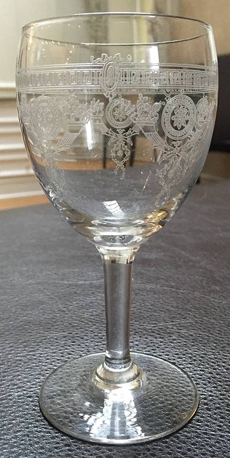 UNK14928 Wine Glass by Unknown Manufacturer-1