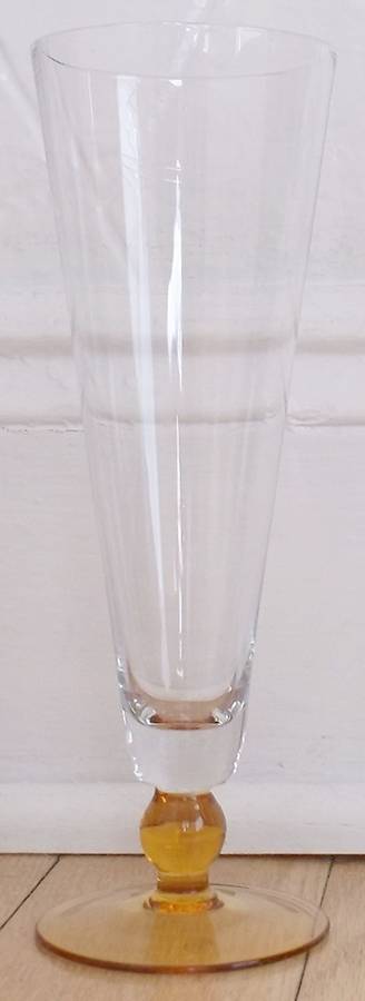 UNK15012 Pilsner Glass by Unknown Manufacturer-1