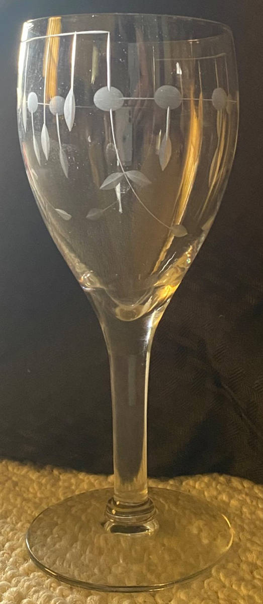 UNK17370 Water Goblet by Unknown Manufacturer-1