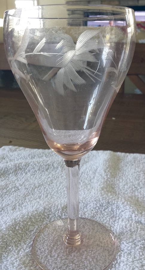UNK640 Pink Water Goblet by Unknown Manufacturer-1