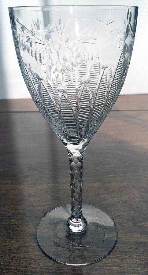 UNK15192 Wine Glass by Unknown Manufacturer-1