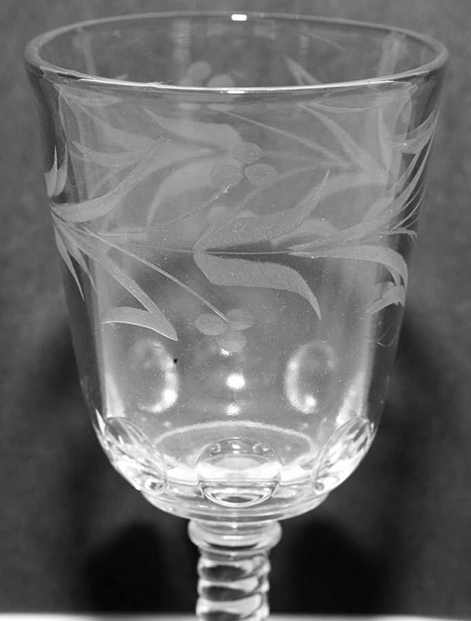 UNK17911 Wine Glass by Unknown Manufacturer-1