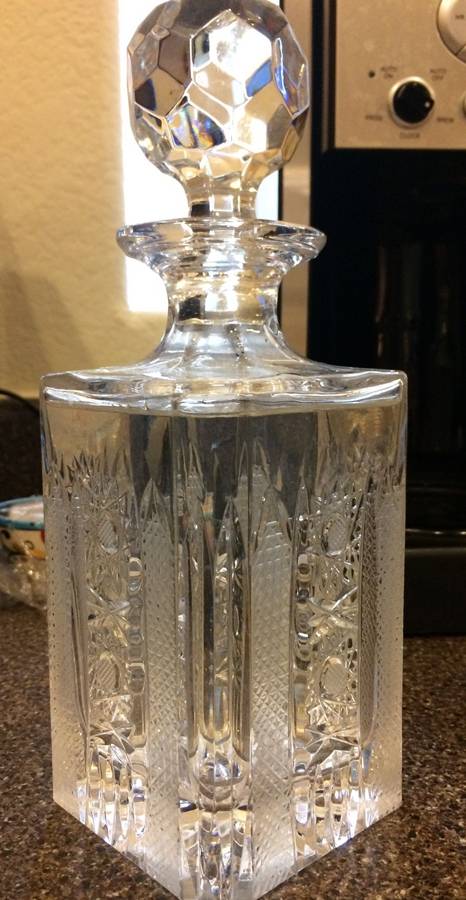 UNK17427 Decanter & Stopper by Unknown Manufacturer-1