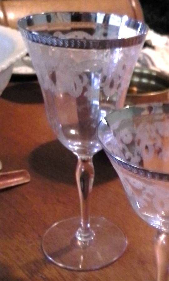 UNK15515 Water Goblet by Unknown Manufacturer-1