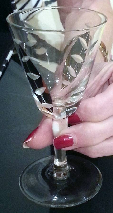 UNK15707 Wine Glass by Unknown Manufacturer-1
