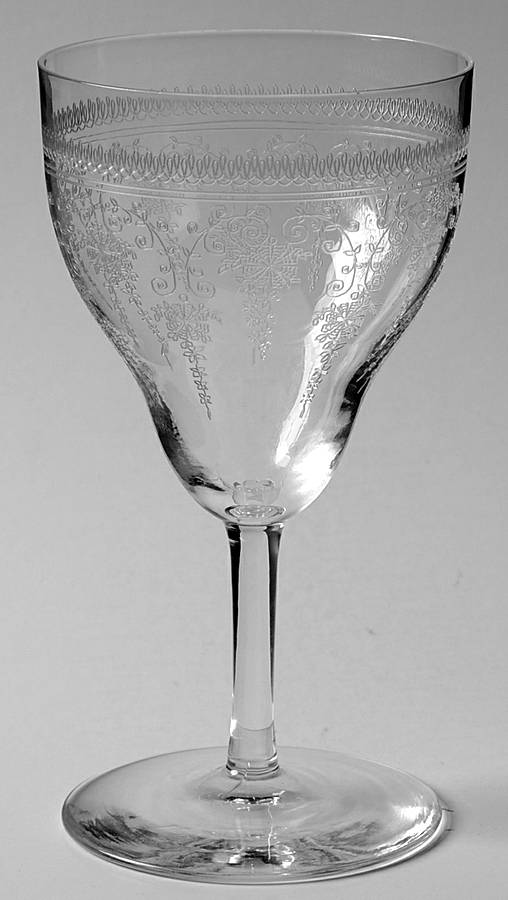 UNK15819 Wine Glass by Unknown Manufacturer-1