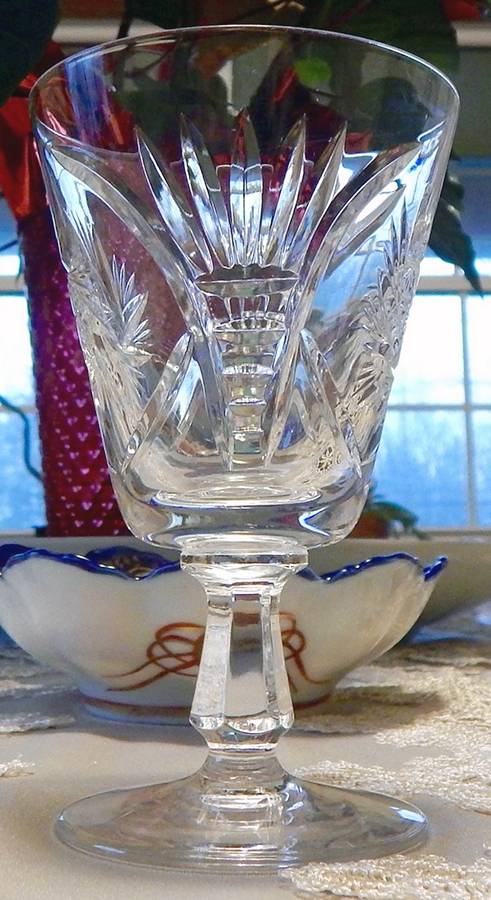 UNK19018 Wine Glass by Unknown Manufacturer-1