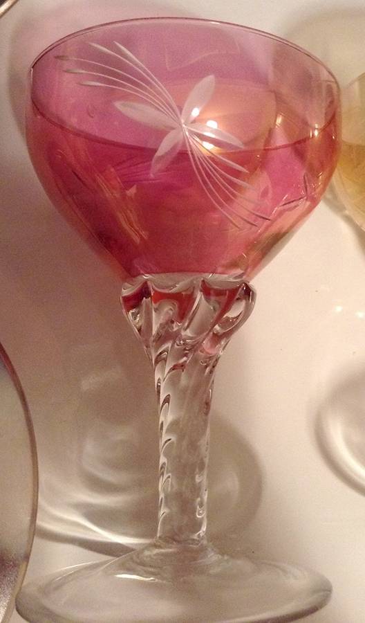 UNK16391 Cranberry Liquor Cocktail by Unknown Manufacturer-1