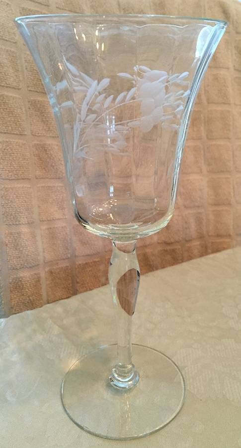 UNK16083 Water Goblet by Unknown Manufacturer-1