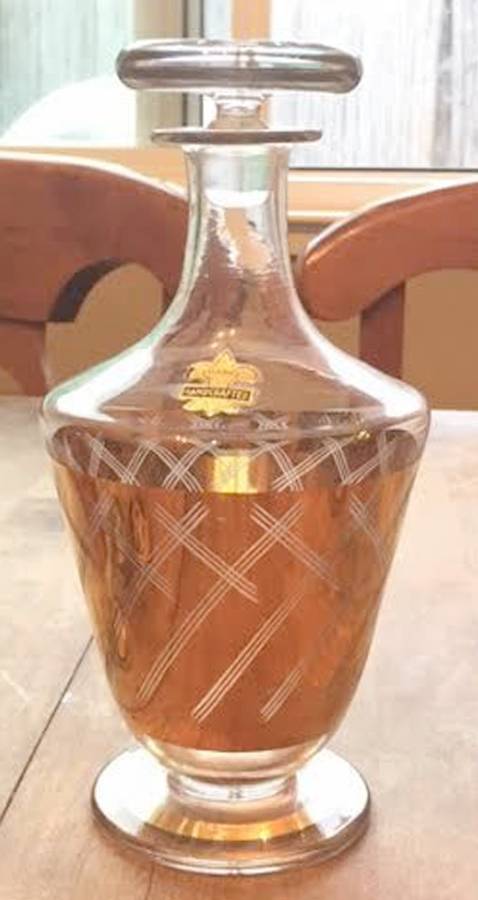 UNK16127 Decanter & Stopper by Unknown Manufacturer-1