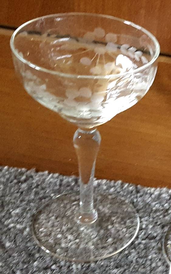 UNK14332 Clear Champagne/Tall Sherbet by Unknown Manufacturer-1