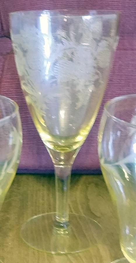 UNK19062 Water Goblet by Unknown Manufacturer-1