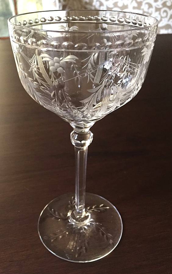UNK16504 Wine Glass by Unknown Manufacturer-1