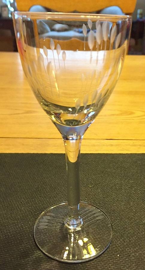 UNK16559 Wine Glass by Unknown Manufacturer-1