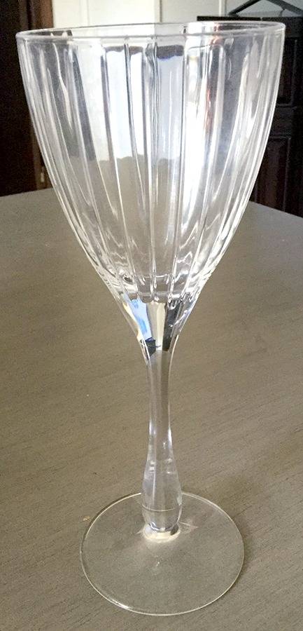 UNK16573 Wine Glass by Unknown Manufacturer-1