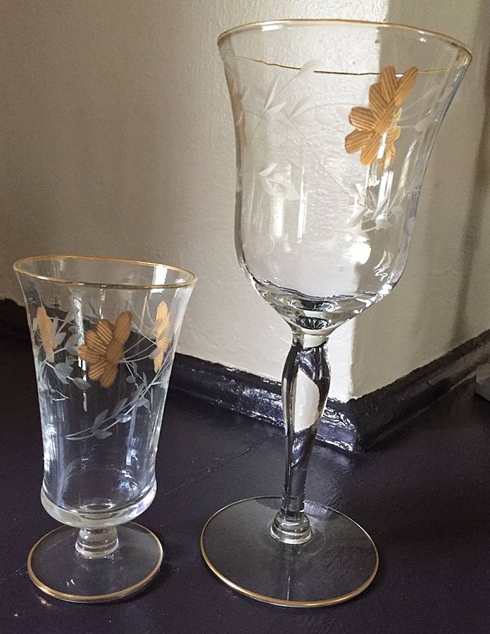 UNK16210 Water Goblet by Unknown Manufacturer-1