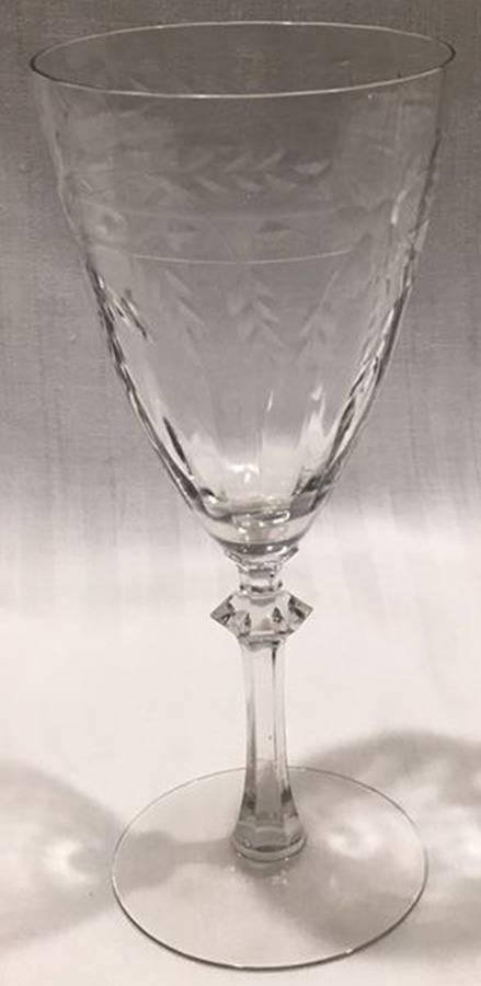 UNK16229 Wine Glass by Unknown Manufacturer-1