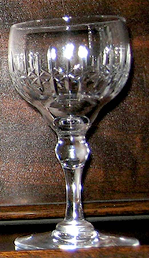 UNK19126 Wine Glass by Unknown Manufacturer-1