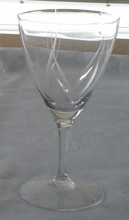 UNK19135 Water Goblet by Unknown Manufacturer-1