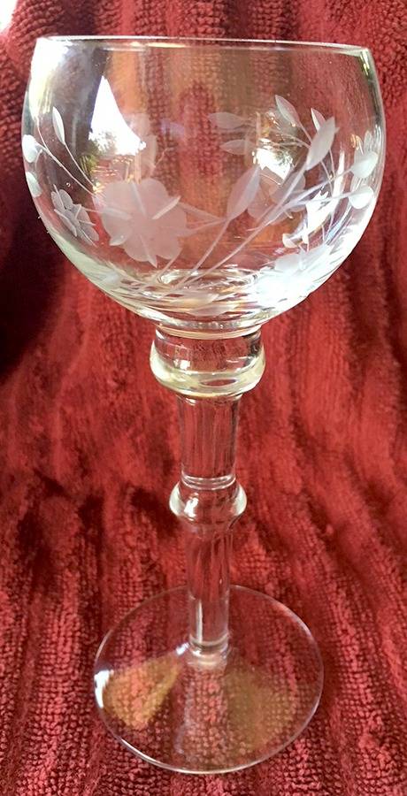 UNK19147 Water Goblet by Unknown Manufacturer-1