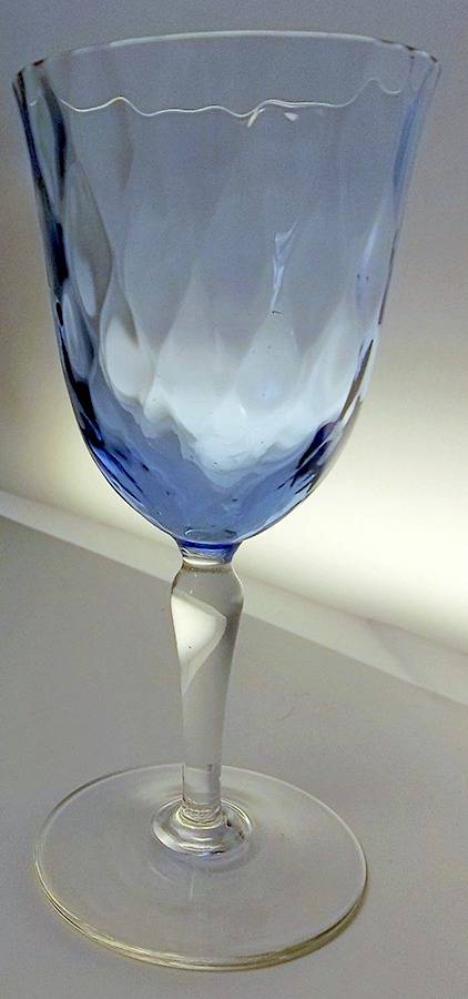 UNK16269 Wine Glass by Unknown Manufacturer-1