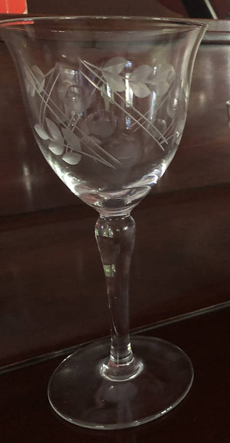 UNK19320 Water Goblet by Unknown Manufacturer-1