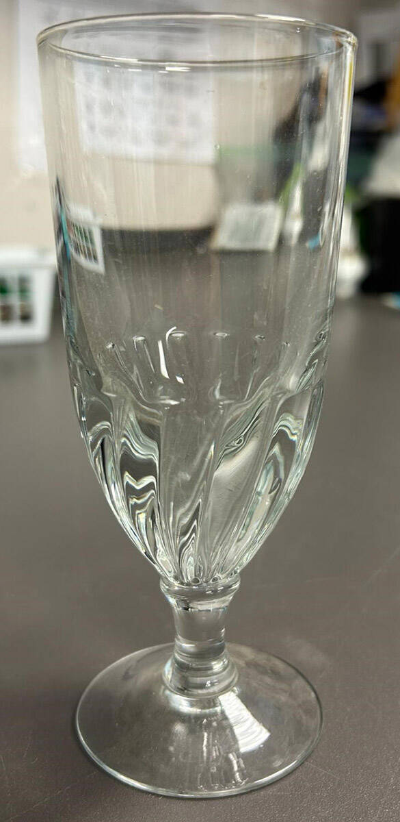 UNK20052 Fluted Champagne by Unknown Manufacturer-1