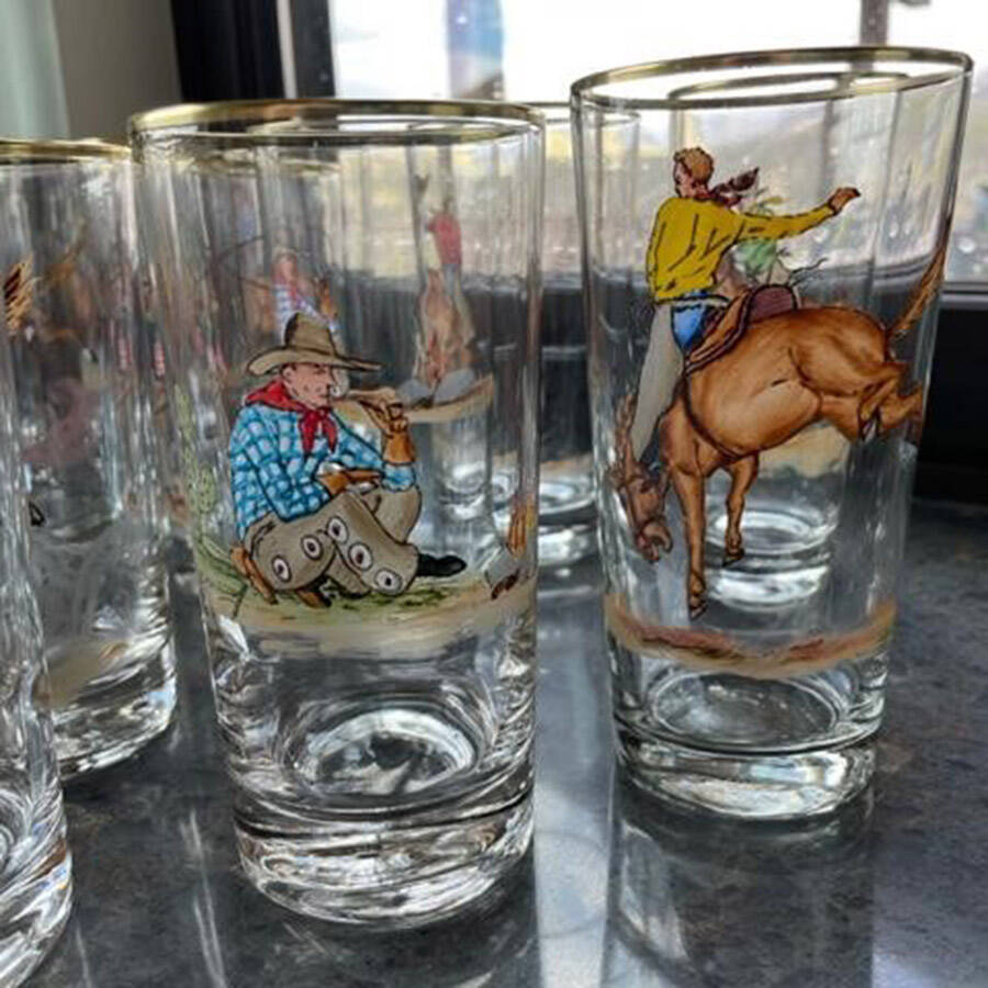 UNK20078 Highball Glass by Unknown Manufacturer-1