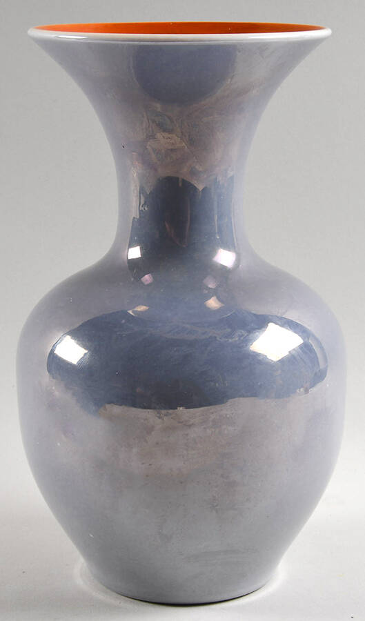 Art Glass 9" Flower Vase by Unknown Manufacturer-1