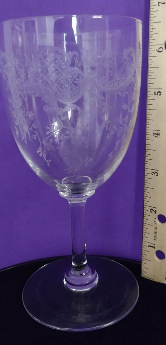 UNK19418 Water Goblet by Unknown Manufacturer-1