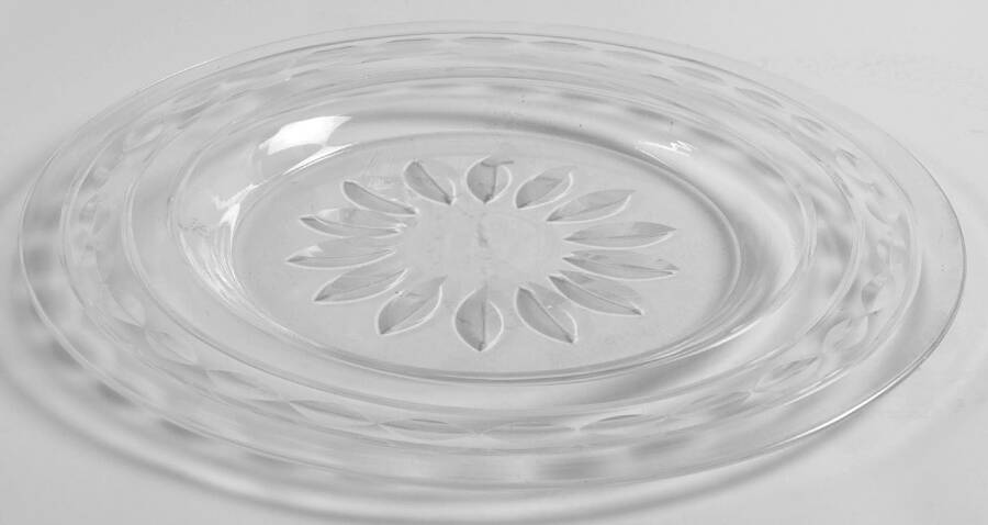 Kent York Luncheon Plate by Val St Lambert-1