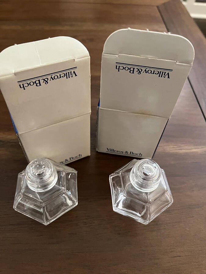 Dover Shaker Set with Glass Lids by Villeroy & Boch-1