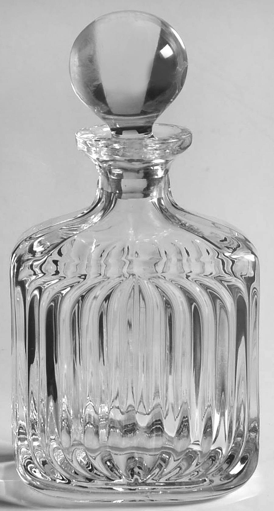 Quadra Small Decanter & Stopper by Villeroy & Boch-1