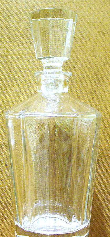 Royale Decanter & Stopper by Villeroy & Boch-1