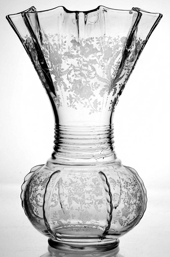 Prelude (Long Stem, Rippled Bowl) 12'' Crimped Vase by Viking-1