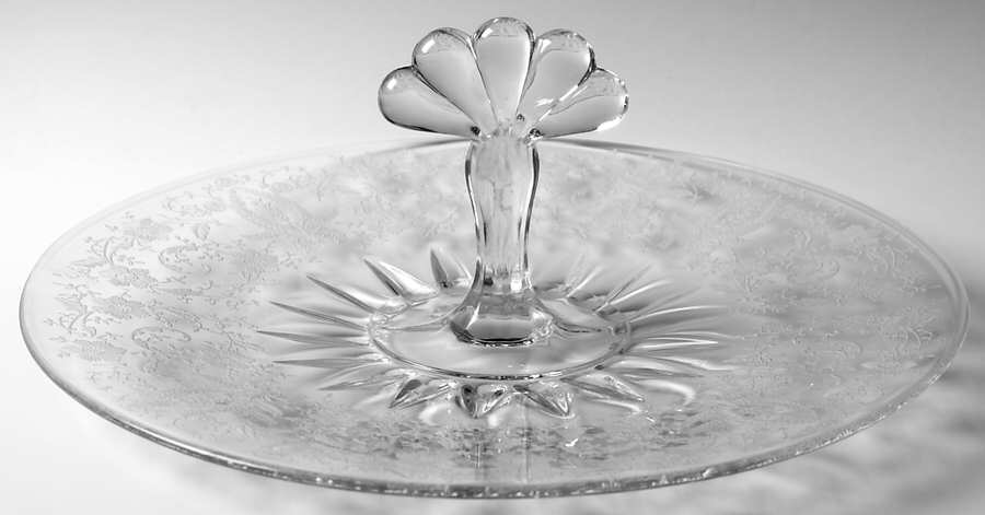 Prelude (Long Stem, Rippled Bowl) Center Handle Tray by Viking-1