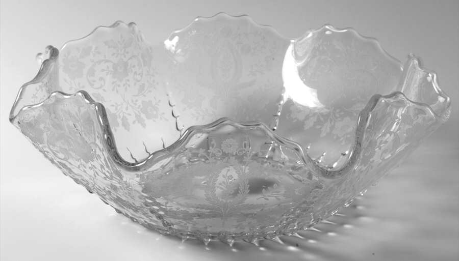 Prelude (Long Stem, Rippled Bowl) 12" Round Crimped Bowl by Viking-1