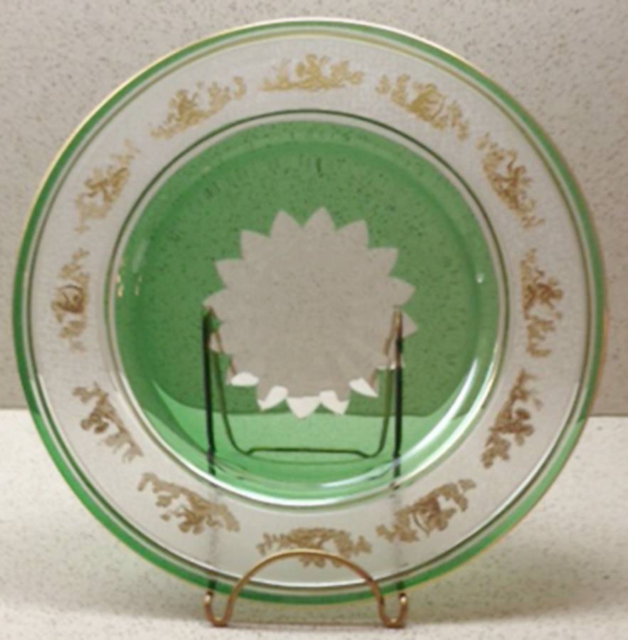 Danse de Flore Green Luncheon Plate by Val St Lambert-1